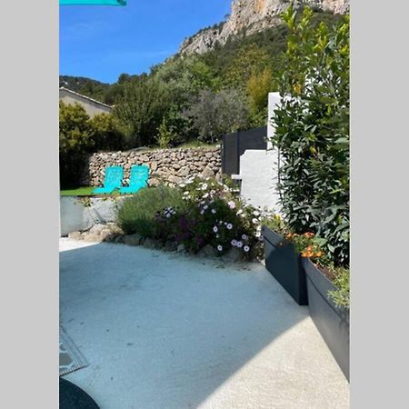 Maison Avec Jardin, Parking Entre Mer Et Montagne Le Revest-le-Eaux Eksteriør billede